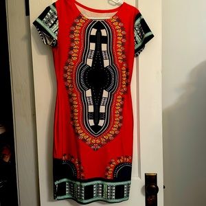 Stretchy printed dress